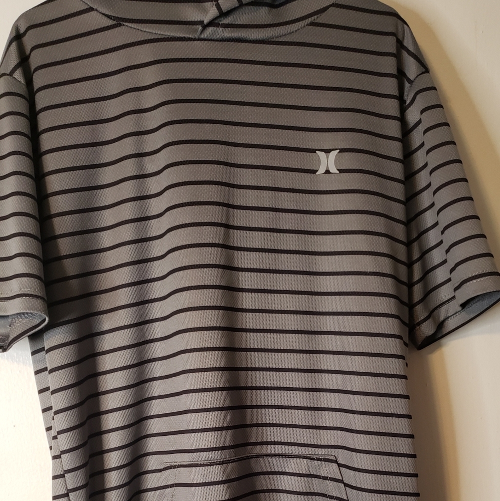 🛍 Hurley Shirt